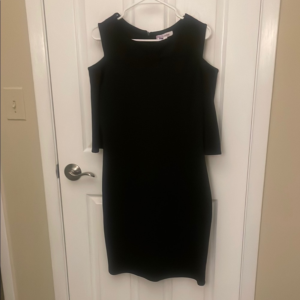Elegant Black Cold Shoulder Dress